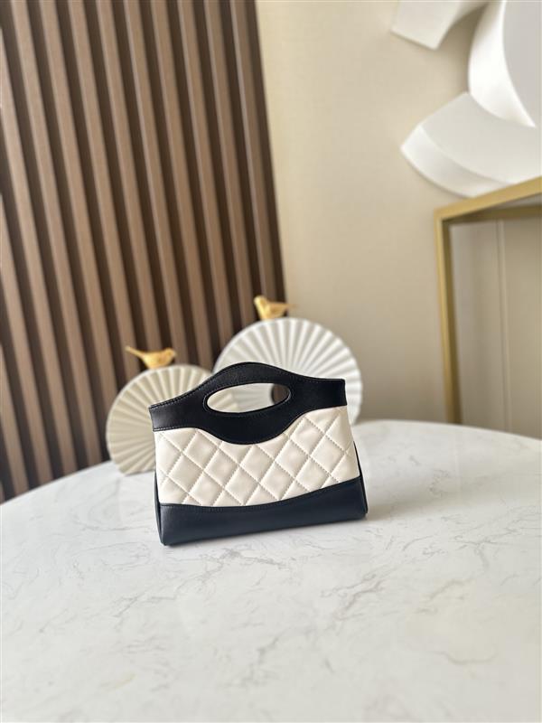 2026131221458794 570